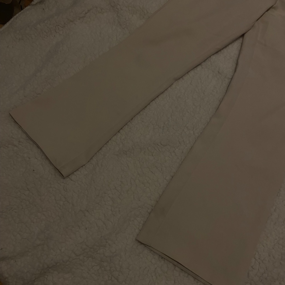 Pants - Picture 2 of 3